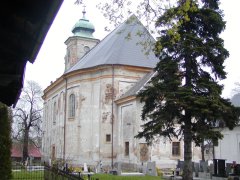 pohled zezadu zprava