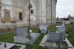 pohled zezadu zleva