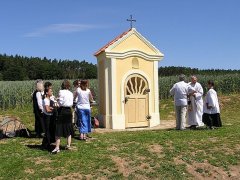 svěcení kapličky na svátek sv. Víta