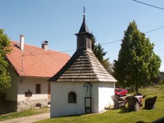 pohled zezadu zprava