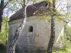 pohled zezadu zprava