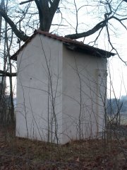 pohled zezadu zleva