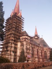 pohled zepředu zprava