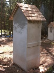 pohled zezadu zleva