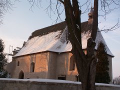 pohled zezadu zprava