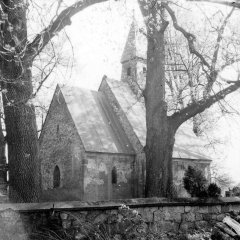 starší foto kostela