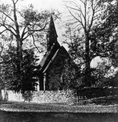 kostel před obnovou