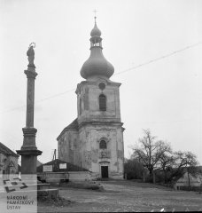 starší foto kostela