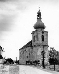 starší foto kostela