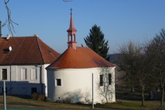 pohled zezadu zleva