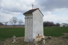 pohled zezadu zprava