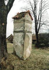 pohled zezadu zprava