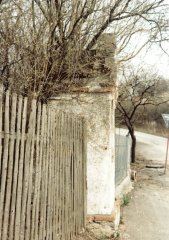 pohled zleva