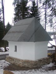 pohled zezadu zprava