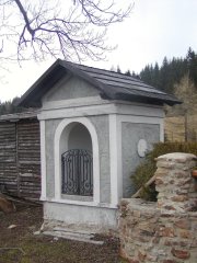 pohled zepředu zprava