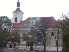 pohled zprava