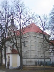 pohled zezadu zprava
