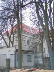 pohled zezadu zleva