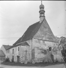starší foto kostela
