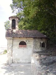 pohled zprava