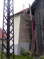 pohled zezadu zprava