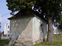 pohled zezadu zleva