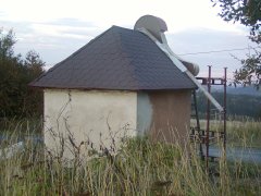 pohled zezadu zleva