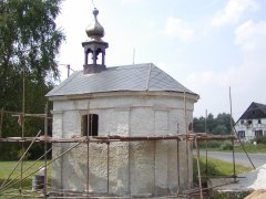 pohled zezadu zprava