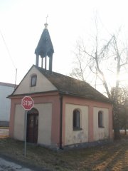 pohled zepředu zprava