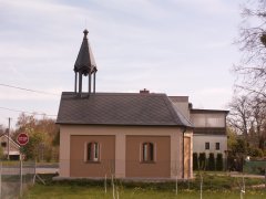 pohled zprava