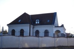 pohled zepředu zleva