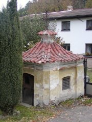 pohled zepředu zprava