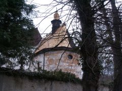pohled zezadu zprava