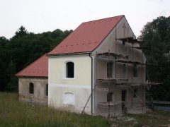 pohled zepředu zleva