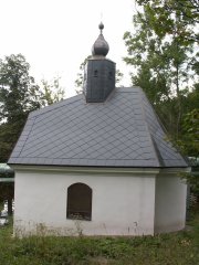 pohled zezadu zprava