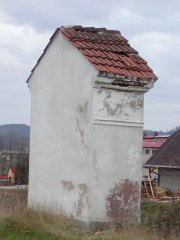 pohled zezadu zleva