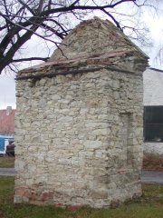 pohled zezadu zleva