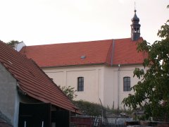 pohled zprava