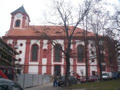pohled zprava