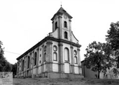 starší foto kostela