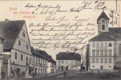 dobová pohlednice města s kostelem