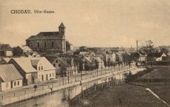 dobová pohlednice města s kostelem
