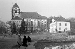 starší foto kostela