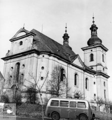 starší foto kostela