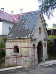 pohled zepředu zleva