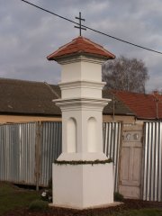 pohled zezadu zprava