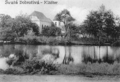 starší foto kostela