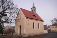 pohled zepředu zprava