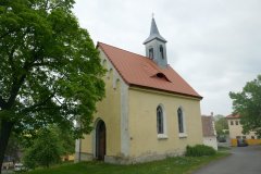 pohled zepředu zprava