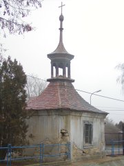 pohled zezadu zleva
